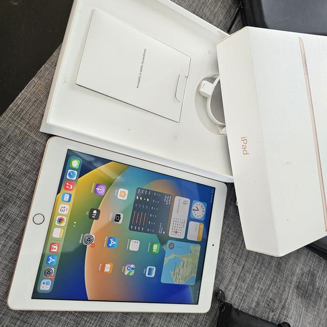 iPad Gen6 wifi สภาพดีใช้งานปกติ