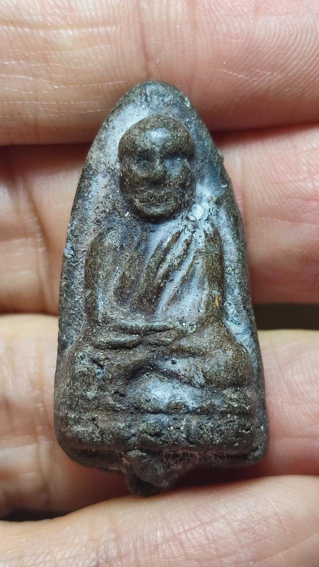 พระบ้าน พระเก่า หลสวปู่ทวด