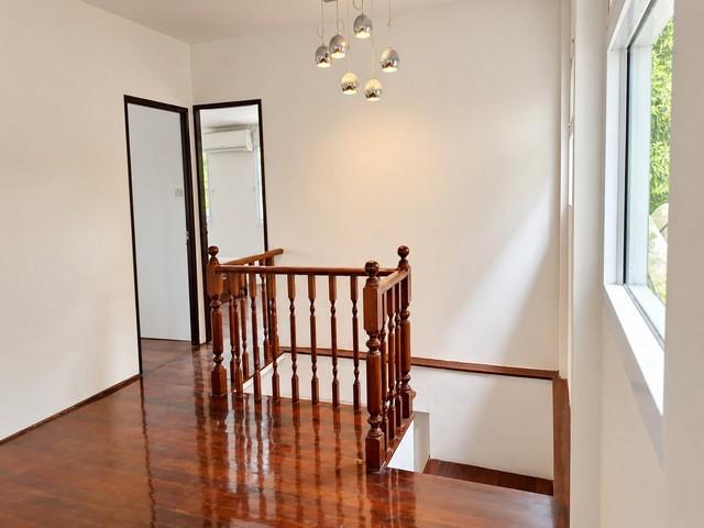 ให้เช่าบ้านเดี่ยว 2 ชั้น 200 ตรม. ซอยสุขุมวิท 22 พร้อมเฟอร์ และสวนขนาดใหญ่ ใกล้ Emsphere, BTS พร้อมพงษ์ 4
