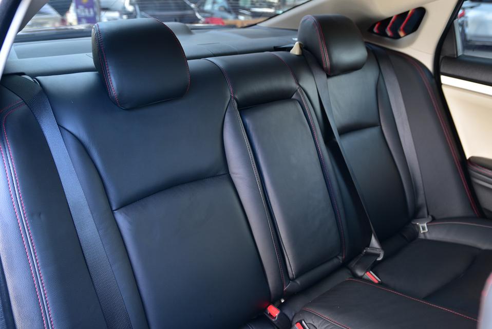 2021 HONDA CIVIC 1.8E AT รูปที่ 16