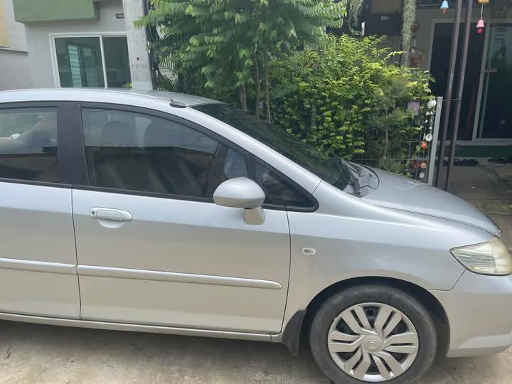 ปล่อยขายด่วน Honda City 2006