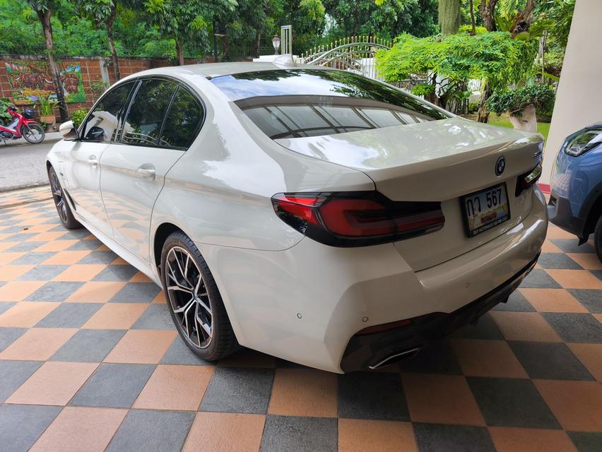รหัสรถ KPV567 2022 BMW 530e Msprort 14