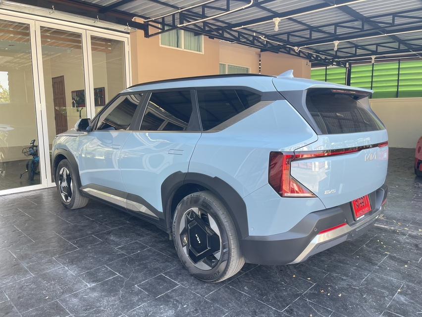 รหัสรถ KPV9971 🔥 ขายด่วน! 2025 Kia EV5 – สภาพเหมือนใหม่ 🔥 รูปที่ 2