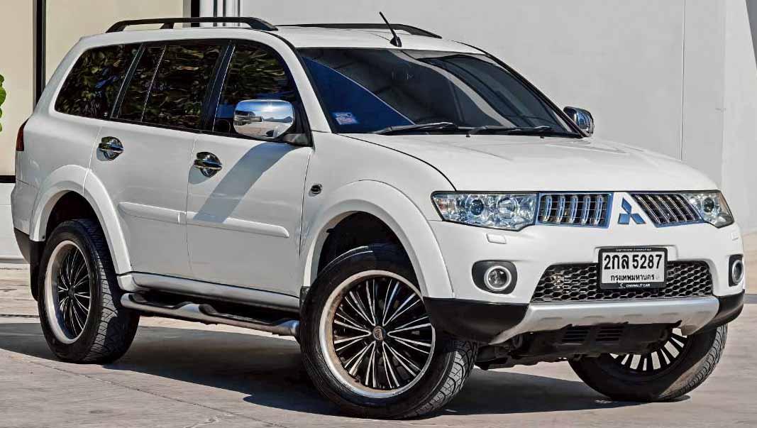 2013 MITSUBISHI PAJERO SPORT 2.5 GT รูปที่ 3