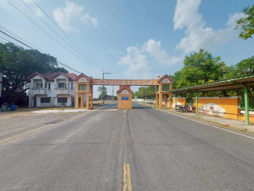 ขายบ้าน 2 ชั้น หมู่บ้านแสงตะวัน คลอง11 ธัญบุรี 4