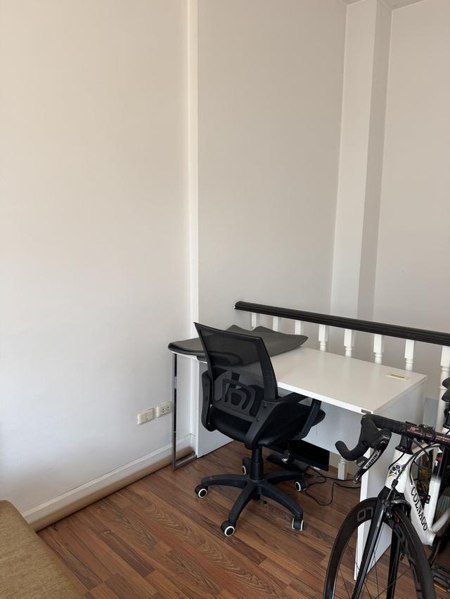 ให้เช่าทาวน์โฮม3ชั้น ลาดพร้าว71 ใกล้ รร.สตรีวิทยา2 11