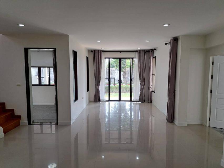 ขาย/ให้เช่า บ้านเดี่ยวหลังมุม รีโนเวทใหม่ รูปที่ 18