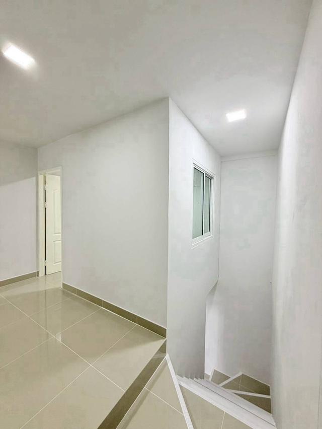 หมู่บ้านบางใหญ่ซิตี้  ตรงข้ามเซ็นทรัลเวสเกต ทาวน์เฮาส์ 2 ชั้น ตกแต่งใหม่ อยู่หลังตลาดบางใหญ่ทำเลใกล้รถไฟฟ้าสายสีม่วง ฝั่งตรงข้ามเซ็นทรัลเวสเกต 13