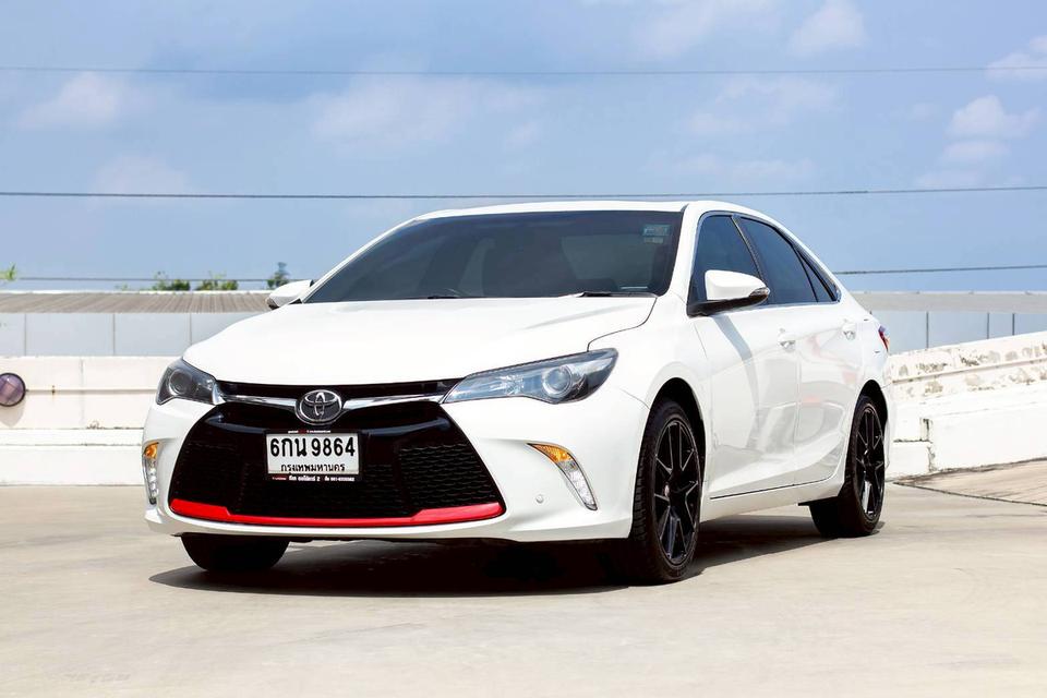 ขาย Toyota Camry 2.5G Esport ปี17