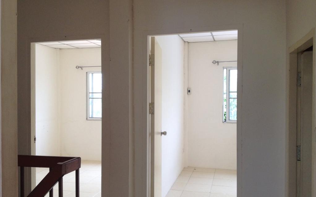 ให้เช่าทาวน์เฮ้าส์ 2 ชั้น 4 ห้องนอน 3 ห้องน้ำ 32 ตร.ว. แอร์ 3 เครื่อง ใกล้ทางด่วนสุขาภิบาล 5 รามอินทรา เพียง 12,000 บาท เหมาะทำโฮมออฟฟิศหรือพักอาศัย 8