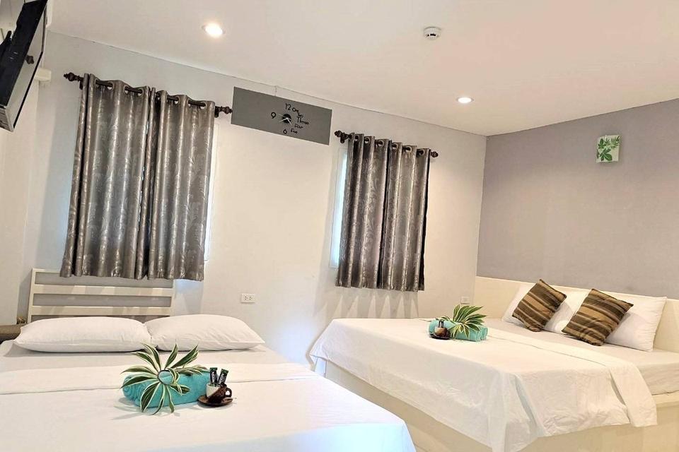 Big hotel for sale  20