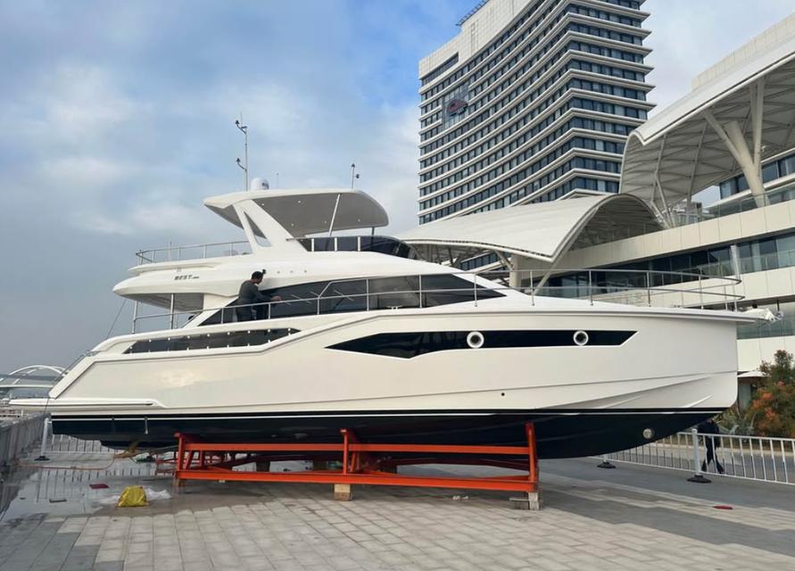 ขายด่วน  50ft Yacht, New Boat 2