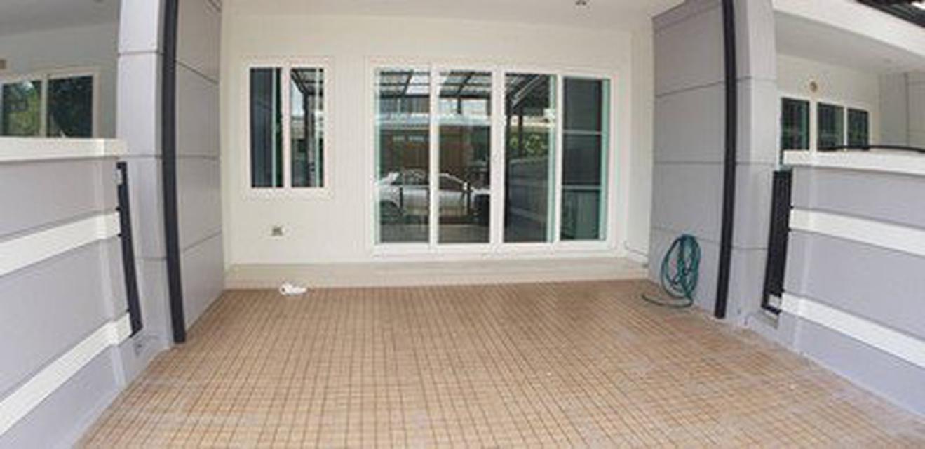 For rent Townhome BaanKlangMuang Srinakarin 24Sqw 3
