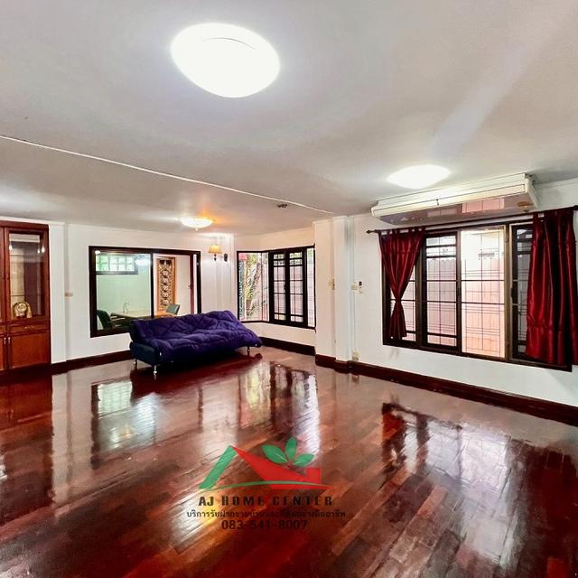 ขายถูก4.9ล้าน บ้านเดี่ยว54ตรว. ม.สัมมากร มีนบุรี สภาพดี บิ้วอินทั้งหลัง จัดกู้ฟรี 4