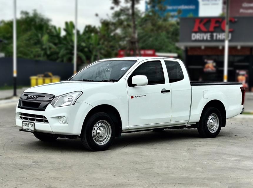 2017 ISIZU  D-MAX 1.9 SPACE CAB 3