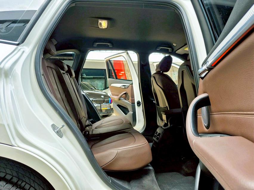 BMW X1 Sdrive 20d Msport ปี20 13