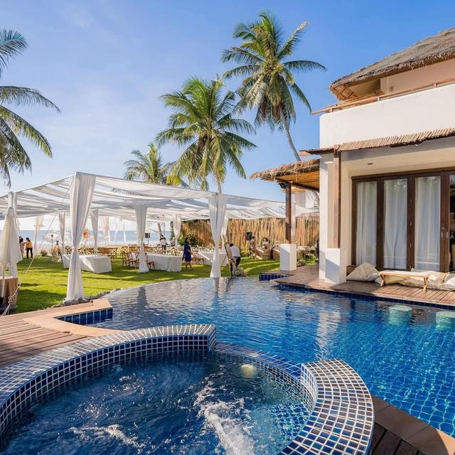 ขายหรือให้เช่า pool villa ติดทะเล บนที่ดินเนื้อที่ 2 ไร่ 20 ตรว. ชายทะเล ต.บ่อนอก กุยบุรี จ.ประจวบคีรีขันธ์ 17