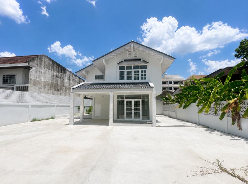 🏡 ขายบ้านเดี่ยว 2 ชั้น ทำเลลาดพร้าว – เลียบทางด่วนเอกมัย-รามอินทรา 2