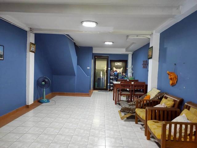 ทาวน์เฮาส์ หมู่บ้านธนพร ลำลูกกาคลอง 2 3Bedroom 16 ตาราง.วา 0 Ngan 0 ไร่ 1890000 บาท. ใกล้ Makro นาทองเจริญ, BTS คูคต น่า 3