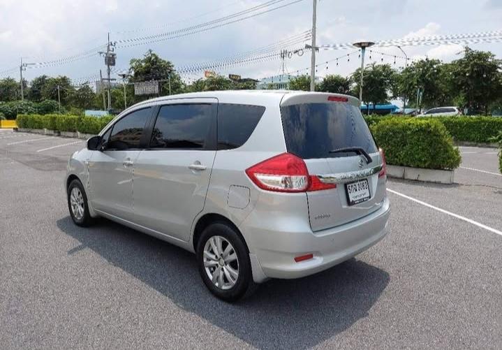 Suzuki Ertiga ปี 2015 6