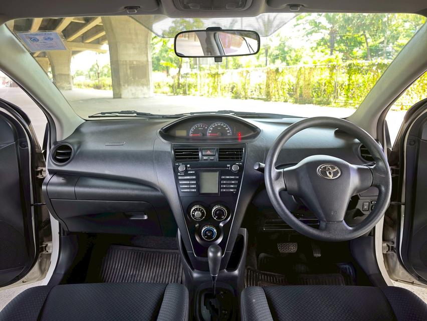 ขายรถ Toyota Vios 1.5E ปี 2009 สีขาว เกียร์ออโต้ 12