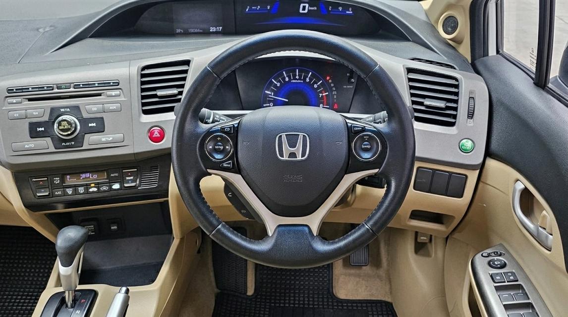 ขายรถ Honda Civic FB 1.8E Sedan ปี 2013 สีขาว เกียร์ออโต้ รูปที่ 17