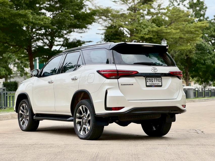 Toyota Fortuner Legender 2.4 ดีเซล รุ่นทอป ปี 2021 หลังคาดำ ออฟชั่นเต็ม ใช้งาน 3 หมื่นโล เจ้าของเดียว รูปที่ 7
