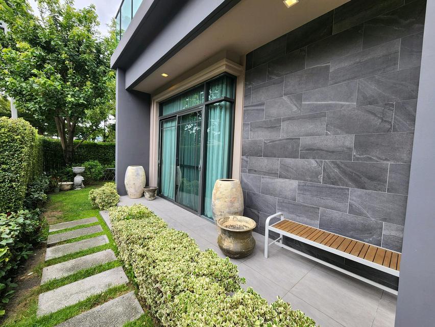 ขายบ้านเดี่ยวหรูแปลงมุม Bangkok Boulevard สาทร-ปิ่นเกล้า 2  ติด Club House ตกแต่งพรีเมียมพร้อมอยู่ 4ห้องนอน 5ห้องน้ำ 3จอดรถ เพียง 15.2MB 7