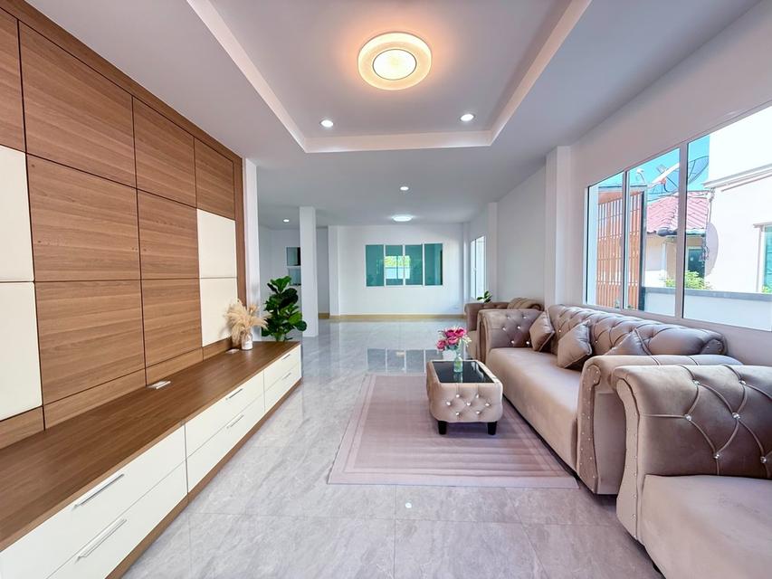 หมู่บ้านเปี่ยมภิรมย์ รีสอร์ท ซ.มิตรไมตรี 2 บ้านสวยรีโนเวทใหม่ พร้อมอยู่ ย่านหนองจอก 3
