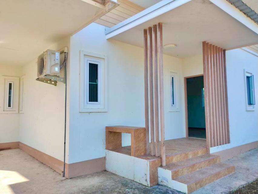 บ้านเดี่ยวพร้อมที่ดิน 2
