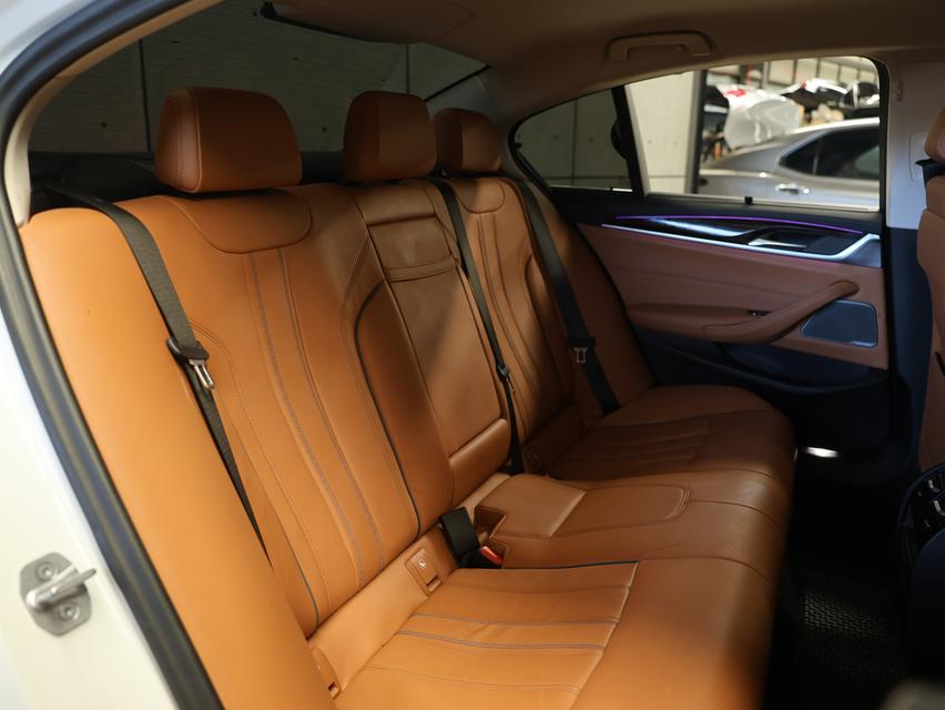 2024 BMW 530e 2.0 G30 (ปี 17-22) Luxury Sedan AT รูปที่ 19