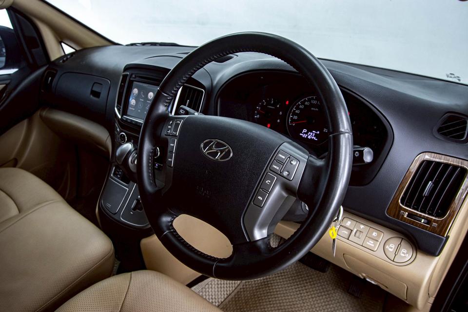 ✨ HYUNDAI H-1 2.5 DELUXE AT ปี 2019 รถครอบครัว 11 ที่นั่ง รูปที่ 15