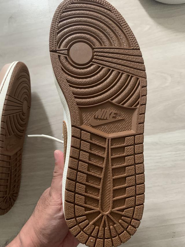 Nike Jordan 1 low Se รูปที่ 4