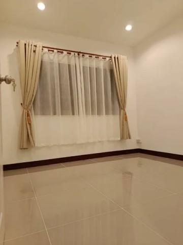 ขายทาวน์โฮม 2 ชั้น รีโนเวทใหม่ พร้อมเข้าอยู่ หมู่บ้านพฤกษา 11 ต้นถนนเลียบคลอง 3 7