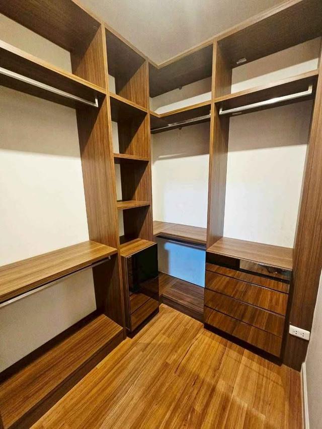 ขาย / เช่า บ้านเดี่ยว 2ชั้น หมู่บ้านมัณฑนา เลค วัชรพล ตัวบ้านอยู่โซนทะเลสาบ 14