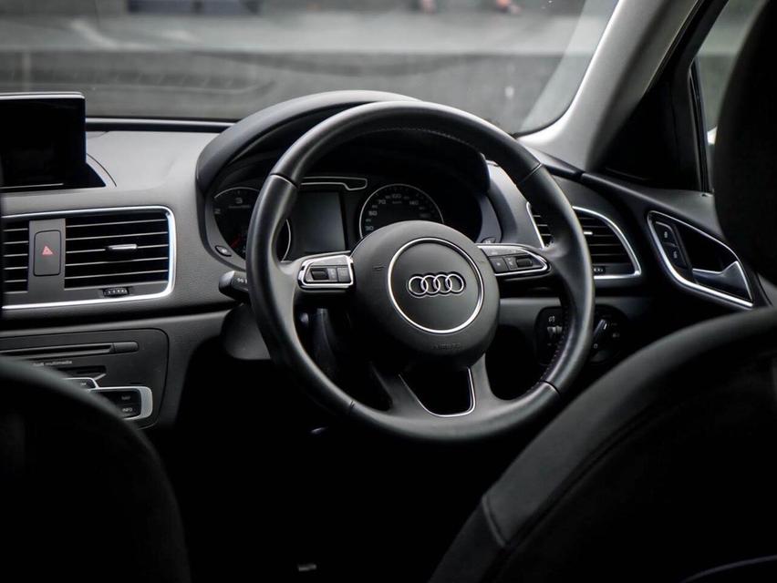 Audi Q3 2.0 Quattro SUV 2014 รถศูนย์ Audi มือเดียวป้ายแดง 7