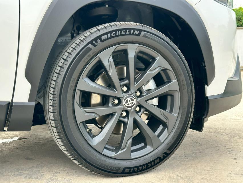 รหัสรถ PAT474 Toyota Corolla Cross 1.8Hybrid Premium Safety  สีขาว ปี2020 16