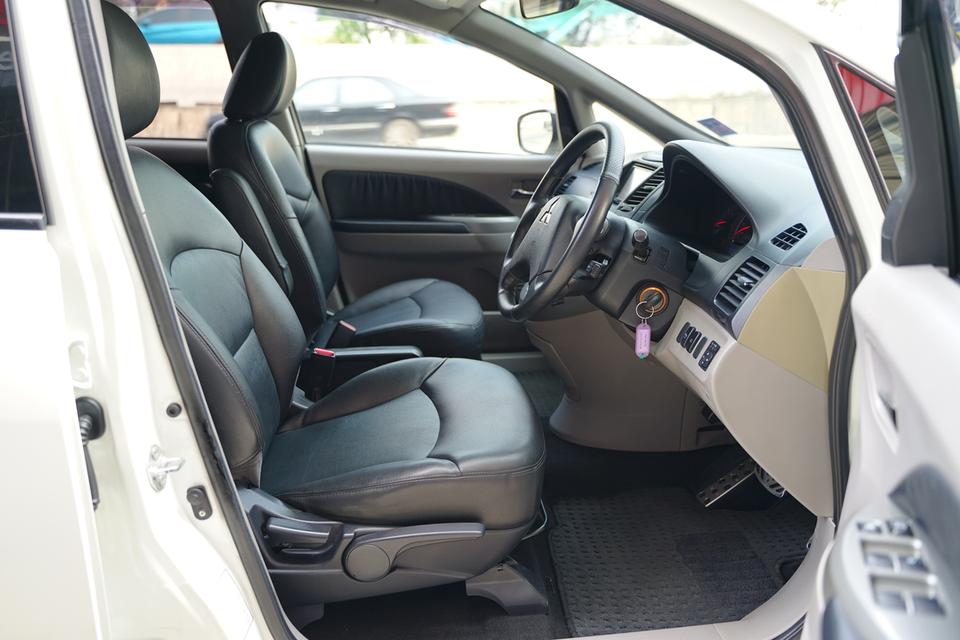 2009 MITSUBISHI SPACE WAGON 2.4 GT ( 5987 ) 12