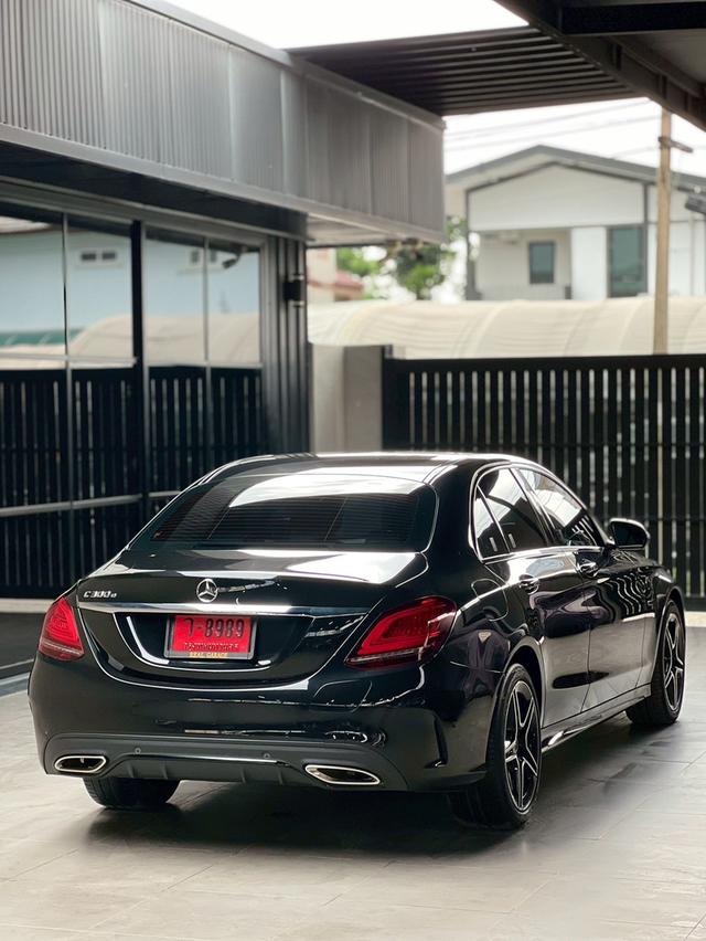 Benz C300e AMG 12