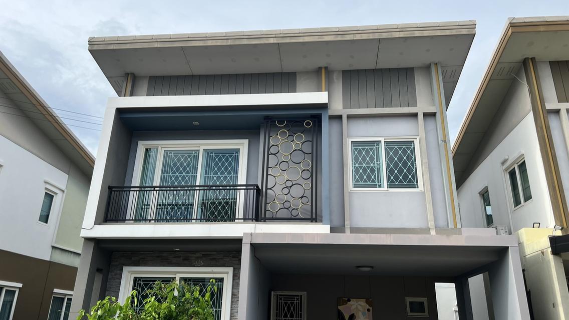 บ้านแฝดให้เช่า 3 นอน 3 น้ำ โครงการโกลเด้น นีโอ 18