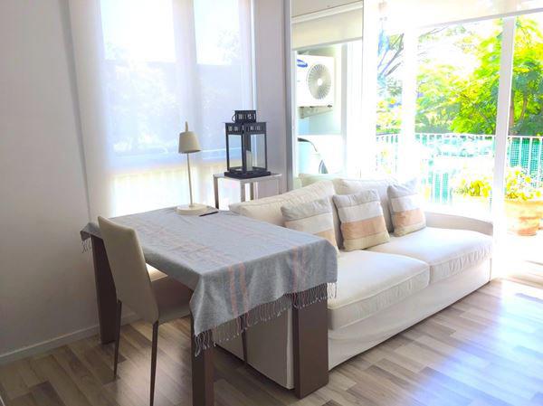 Condominium for Sale or Rent in N8 Serene Lake-side Chiangmai . Fully furniture, Air conditioner 2