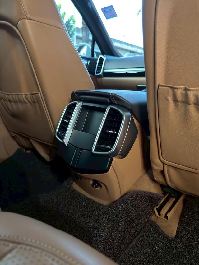 Porsche Cayenne s e-hybrid รูปที่ 5