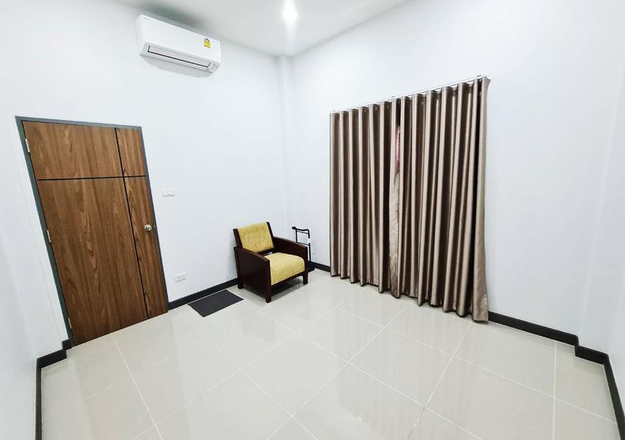 Fully furnished house for rent in the community near Chiangmai airport plaza. 16