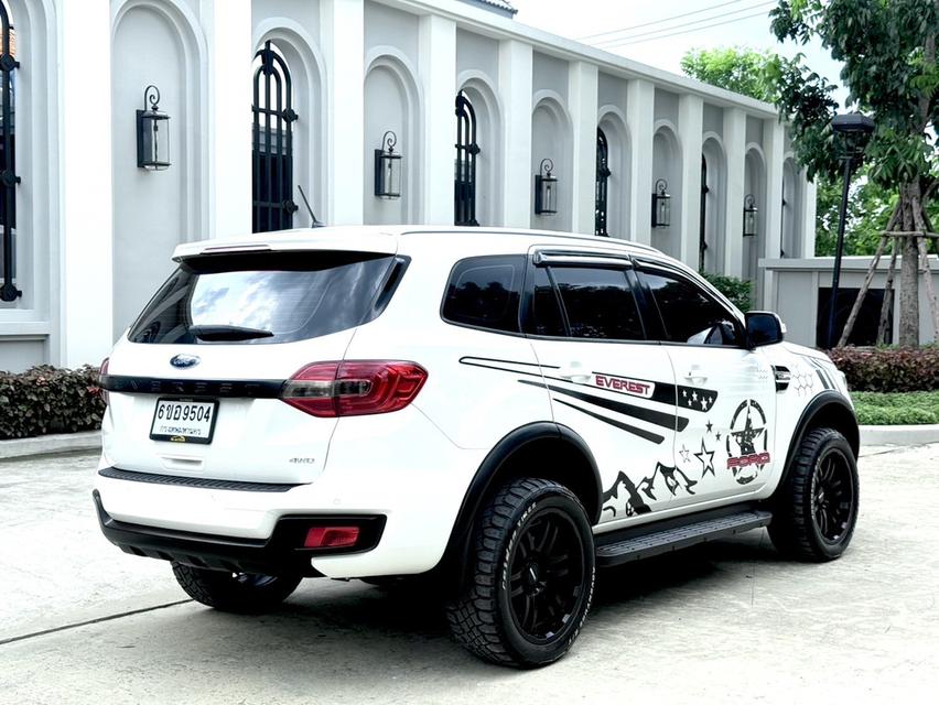 FORD EVEREST 3.2 TITANIUM  4WD รูปที่ 4