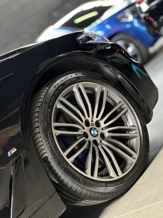 BMW 530e M Sport 11