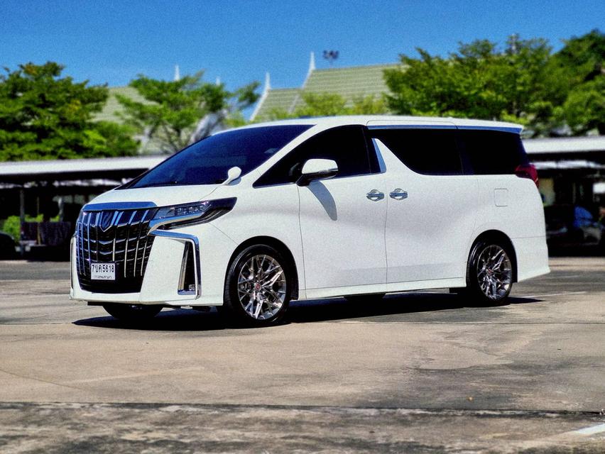 Toyota Alphard 2.5 SC Package ปี 2023 ไมล์ 29,xxx km.