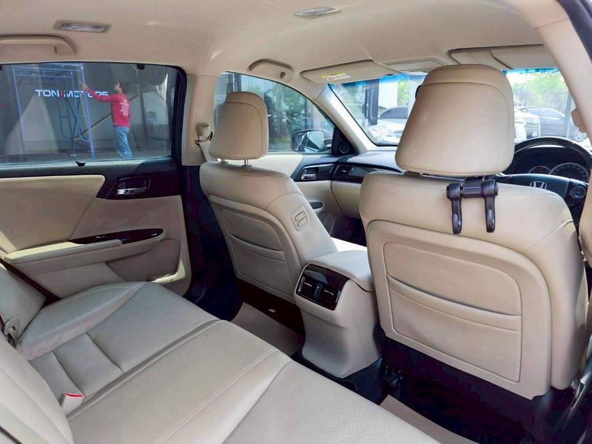 รหัสรถ KPV7394 2014 HONDA ACCORD 2.0 EL 11