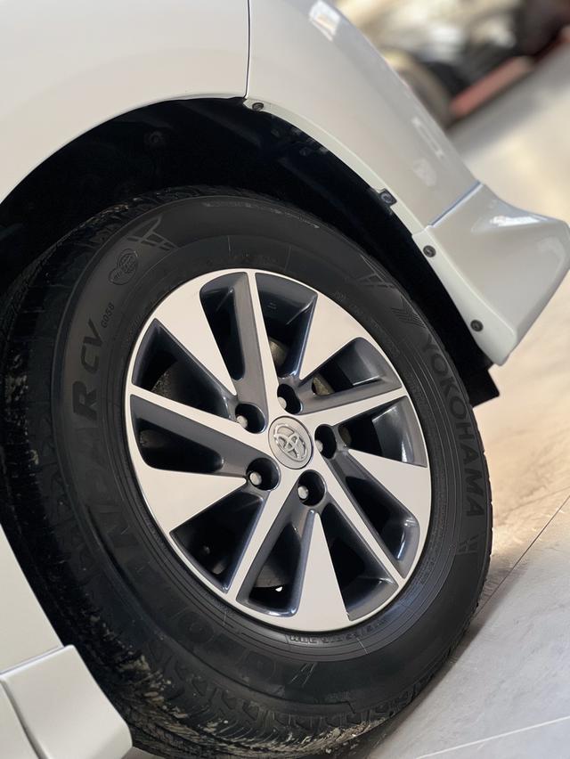 Toyota Alphard 10