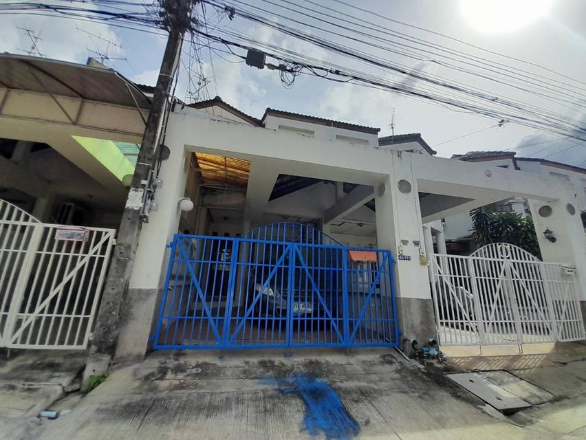 ขายถูกทาวน์เฮ้าส์ 2 ชั้น หมู่บ้านชวนชื่น เขตประเวศ (N.764) 2