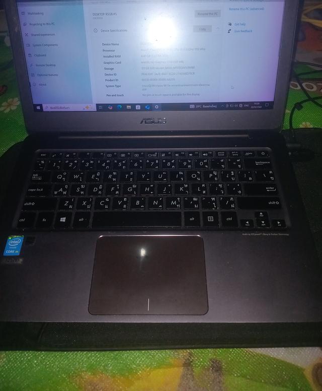 โน๊ตบุ๊ค รุ่น Asus zenbook ux305